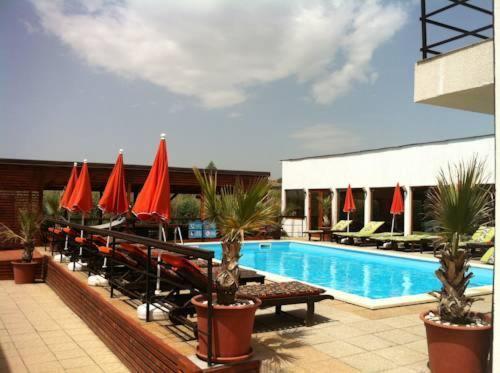 Hotel Omega Mamaia Nord Năvodari Exterior foto